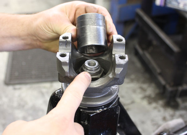 Pinion Nut Size
